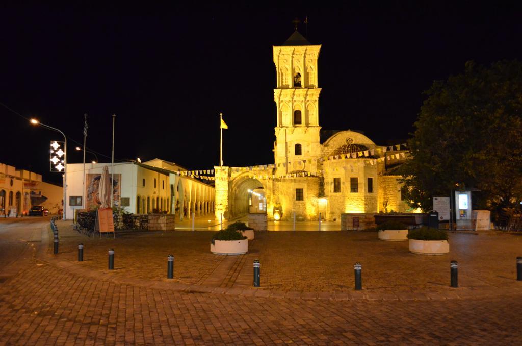 Pelides Apartments Larnaca Chambre photo